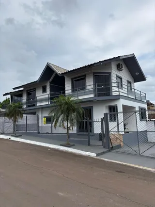 Casa com 5 dormitórios, foto 2