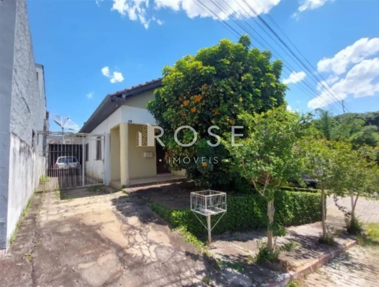 Casa com 3 dormitórios, foto 1