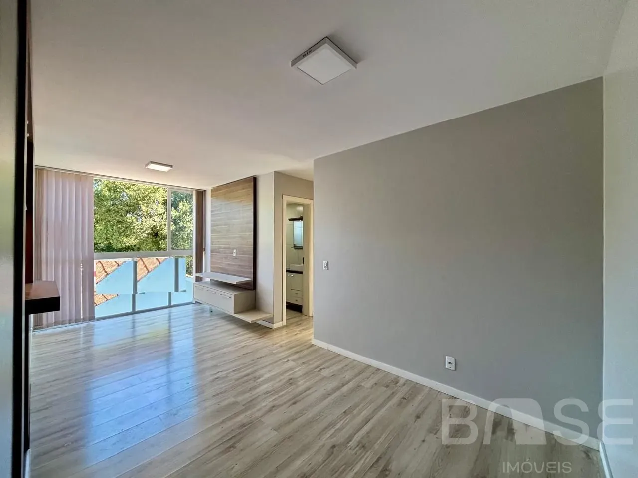 Apartamento com 2 dormitórios, foto 1