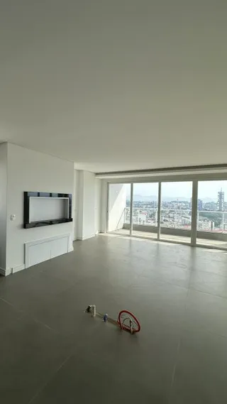 Apartamento com 3 dormitórios, foto 5