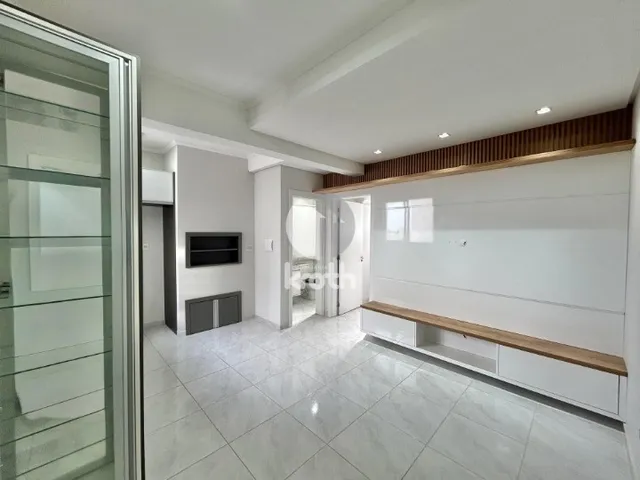 Apartamento com 1 dormitório