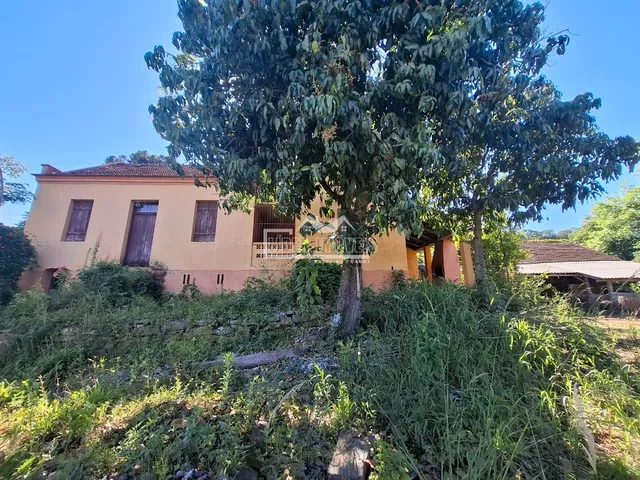 Área rural com 3 dormitórios