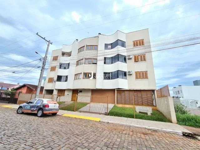 Fachada de um prédio residencial em Lajeado, Brasil.