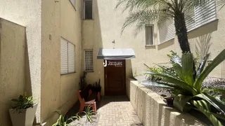 Apartamento com 3 dormitórios, foto 2