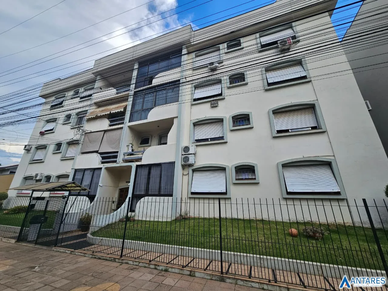 Apartamento com 2 dormitórios, foto 1