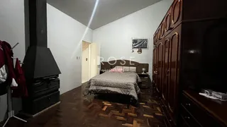 Casa com 4 dormitórios, foto 3