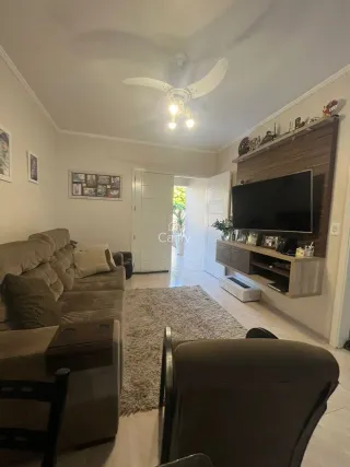 Casa com 2 dormitórios, foto 1
