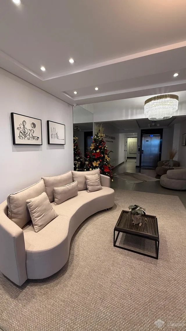 Apartamento com 3 dormitórios