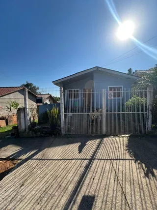 Casa com 2 dormitórios
