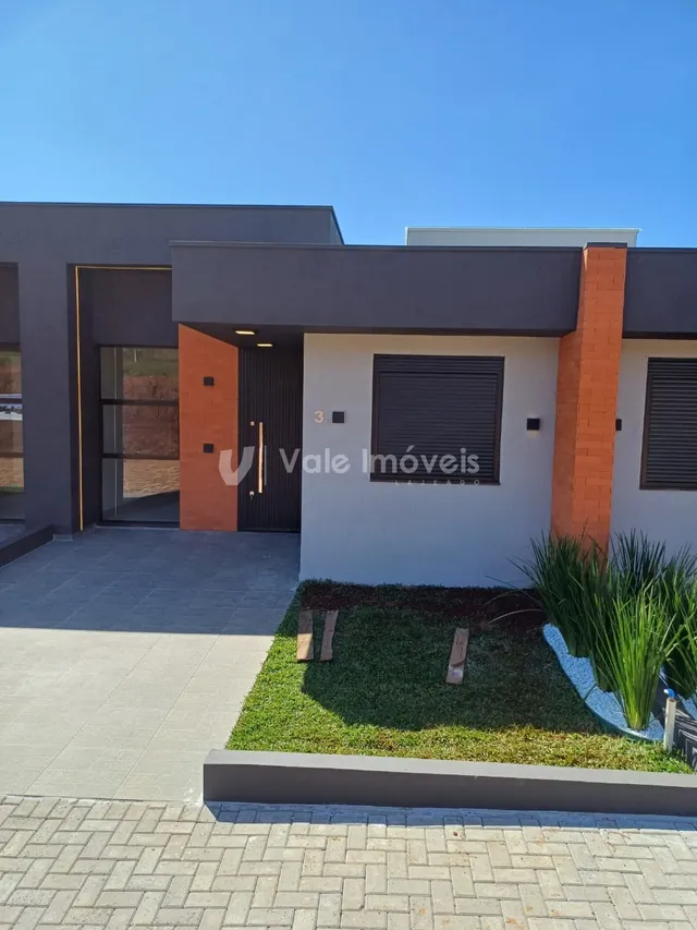 Casa geminada com 2 dormitórios
