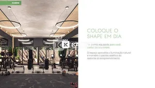 Foto interna de uma área comum com iluminação de teto.