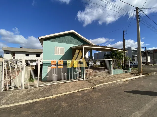Casa com 3 dormitórios