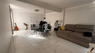 Apartamento com 3 dormitórios, foto 8