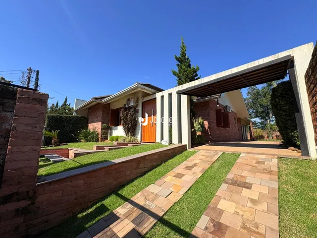 Casa com 3 dormitórios