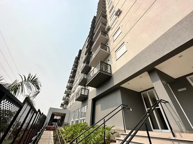 Fachada moderna de um prédio residencial em Lajeado, Brasil.
