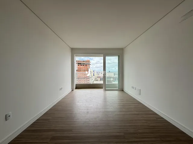 Apartamento com 2 dormitórios, foto 3