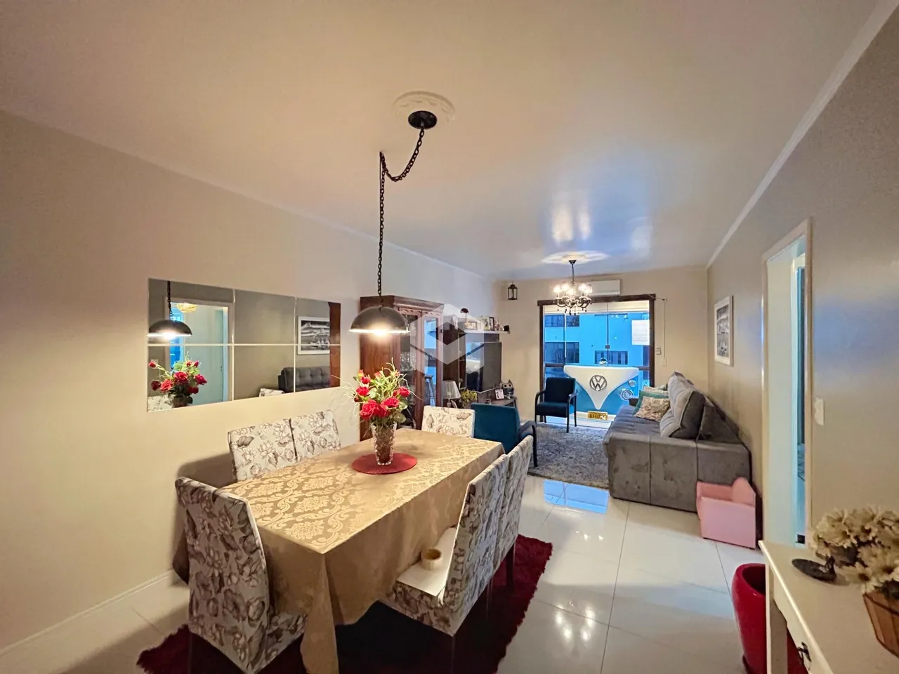 Apartamento com 2 dormitórios, foto 1