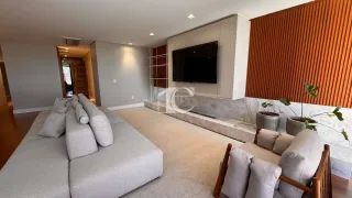 Apartamento com 3 dormitórios, foto 2