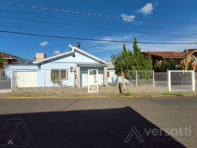 Casa com 4 dormitórios