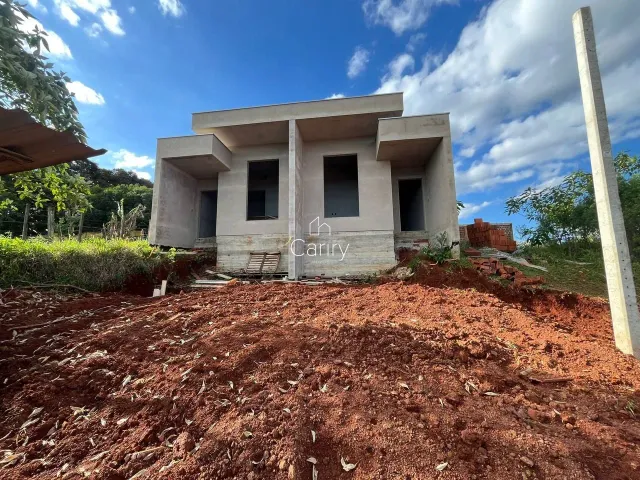Casa geminada com 2 dormitórios