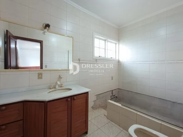 Casa com 4 dormitórios, foto 5