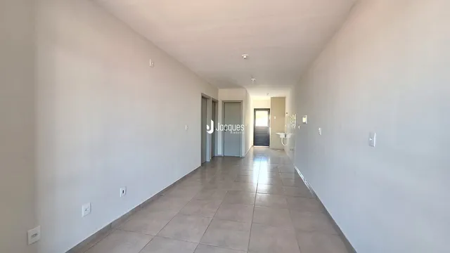 Casa geminada com 2 dormitórios, foto 3