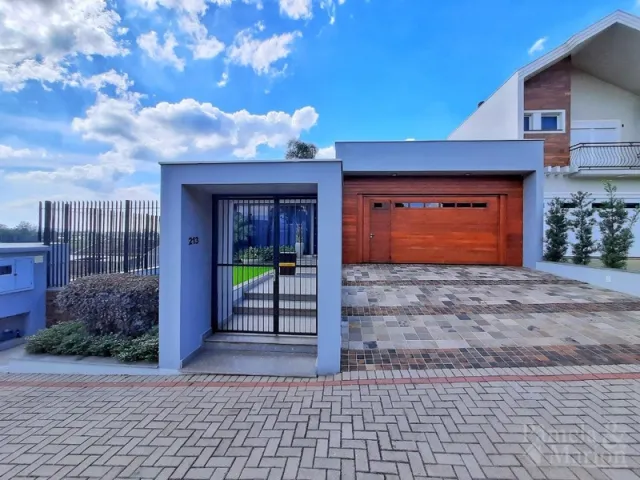 Casa com 3 dormitórios