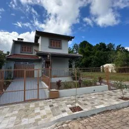 Casa com 4 dormitórios, foto 2