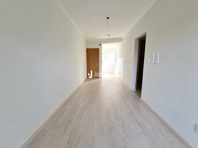 Apartamento com 2 dormitórios, foto 3