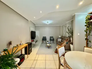 Apartamento com 2 dormitórios, foto 2
