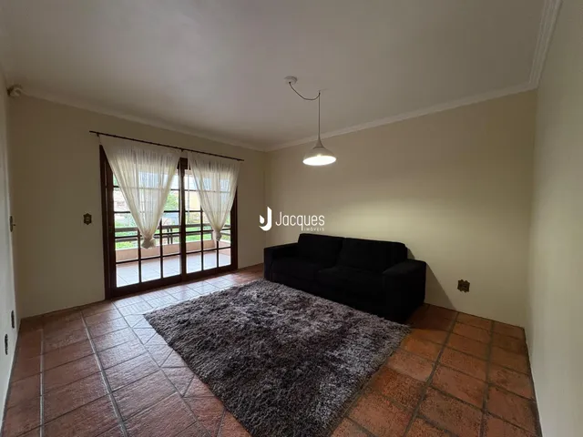 Casa com 4 dormitórios, foto 3