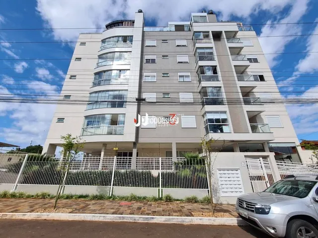 Fachada de um prédio residencial em Lajeado, Brasil.