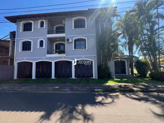 Fachada de uma casa em Lajeado, Brasil.