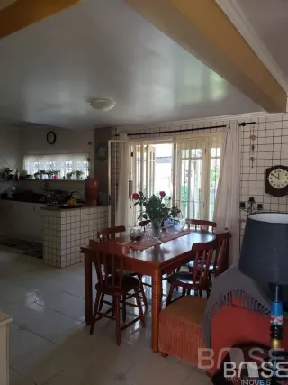 Casa com 4 dormitórios, foto 4