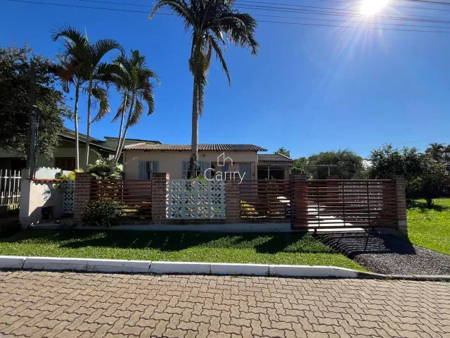 Casa com 2 dormitórios