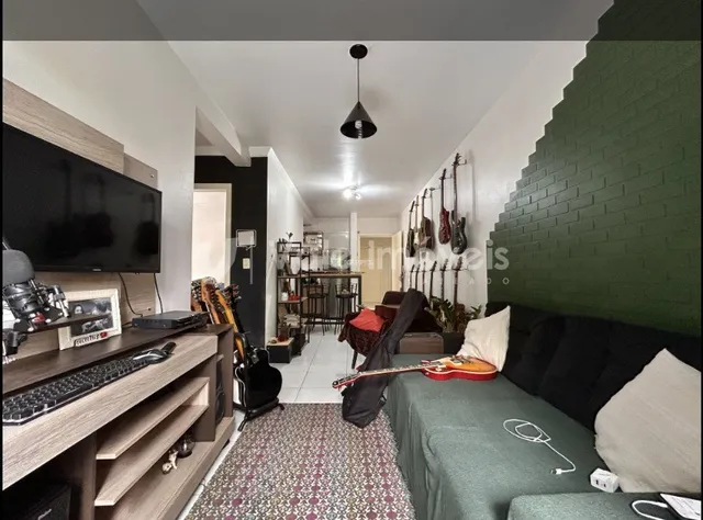 Apartamento com 2 dormitórios
