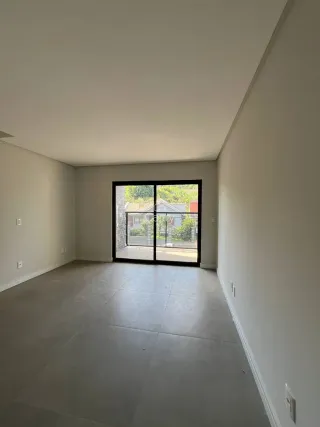 Apartamento com 2 dormitórios, foto 2