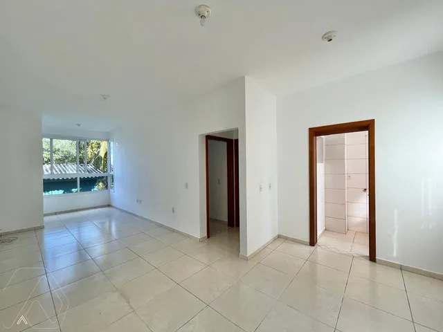 Apartamento com 1 dormitório, foto 2