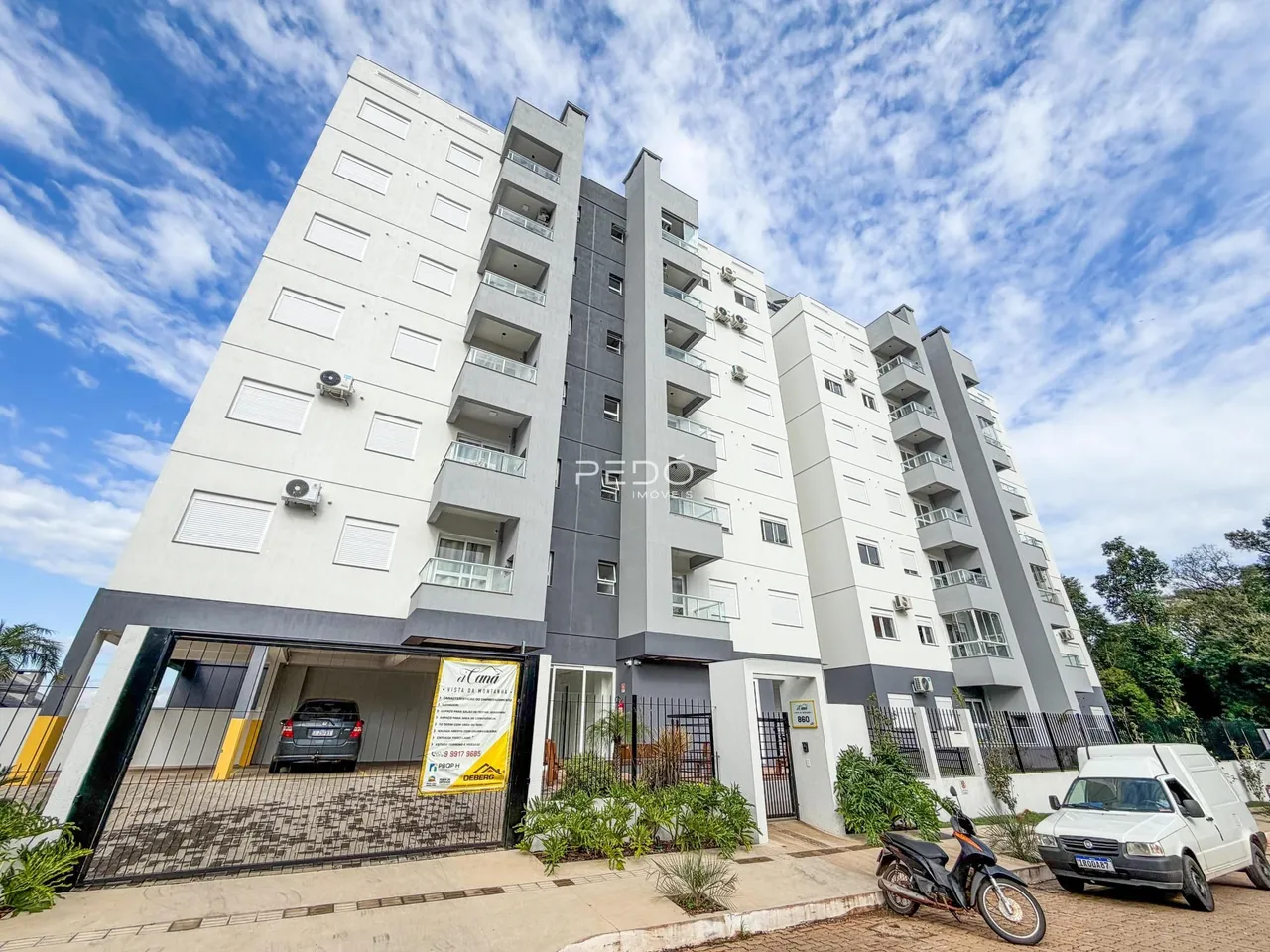 Fachada de um prédio residencial em Lajeado, Brasil.