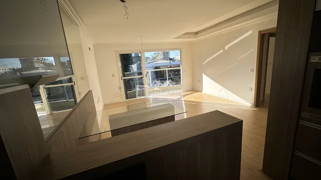 Apartamento com 2 dormitórios, foto 4