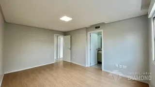Apartamento com 2 dormitórios, foto 23