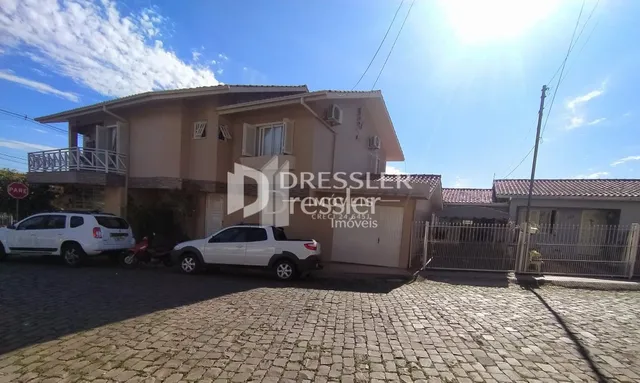 Fachada de uma residência em Lajeado, Brasil.