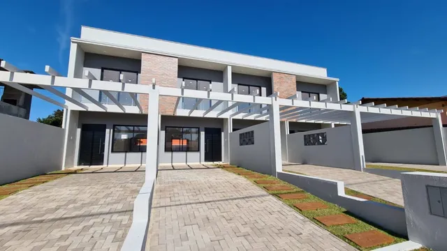 Sobrado com 3 dormitórios