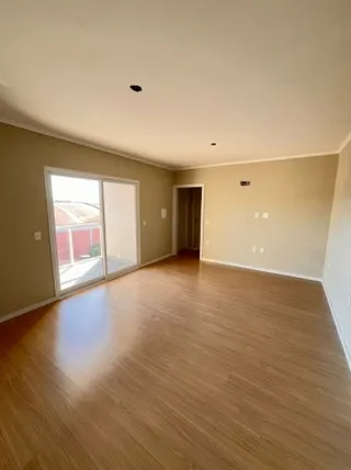 Apartamento com 2 dormitórios, foto 2