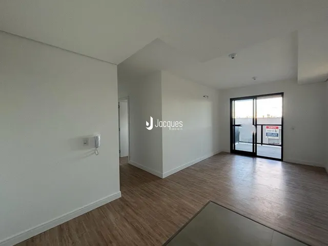 Apartamento com 2 dormitórios, foto 3