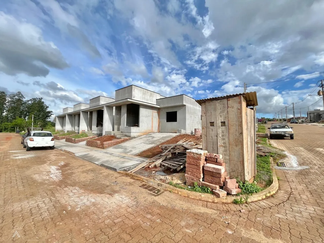 Casa geminada com 2 dormitórios, foto 1