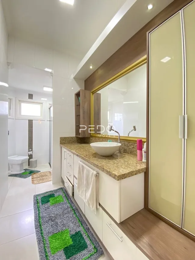 Casa com 5 dormitórios, foto 3