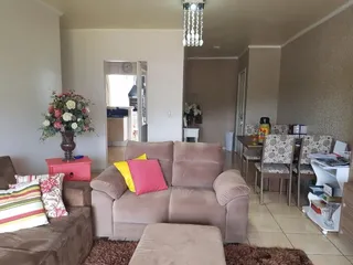 Apartamento com 3 dormitórios, foto 2