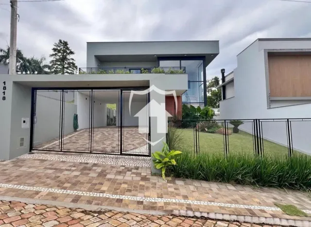 Casa com 3 dormitórios
