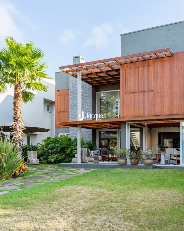 Casa com 5 dormitórios